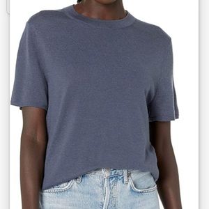 Vince will cashmere easy short sleeve crew sweater M